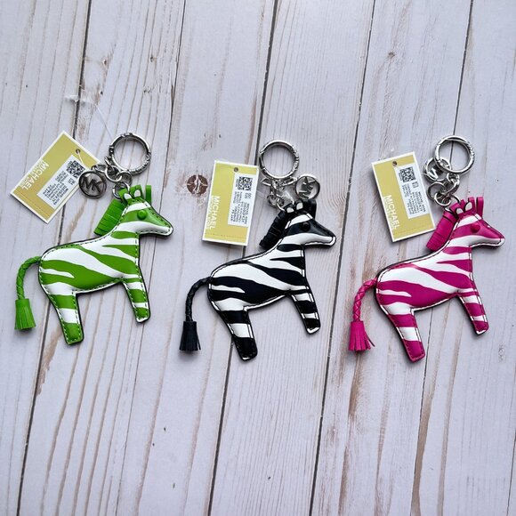 MICHAEL KORS Zebra Keychain Key Fob Bag Charm - Black - Picture 8 of 9